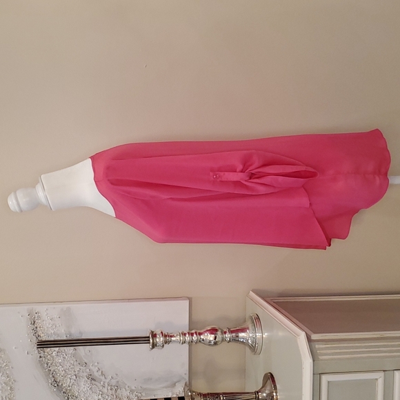 Chaus NWT Size Medium Hot Pink Blouse! 💟💟💟 - Picture 9 of 16